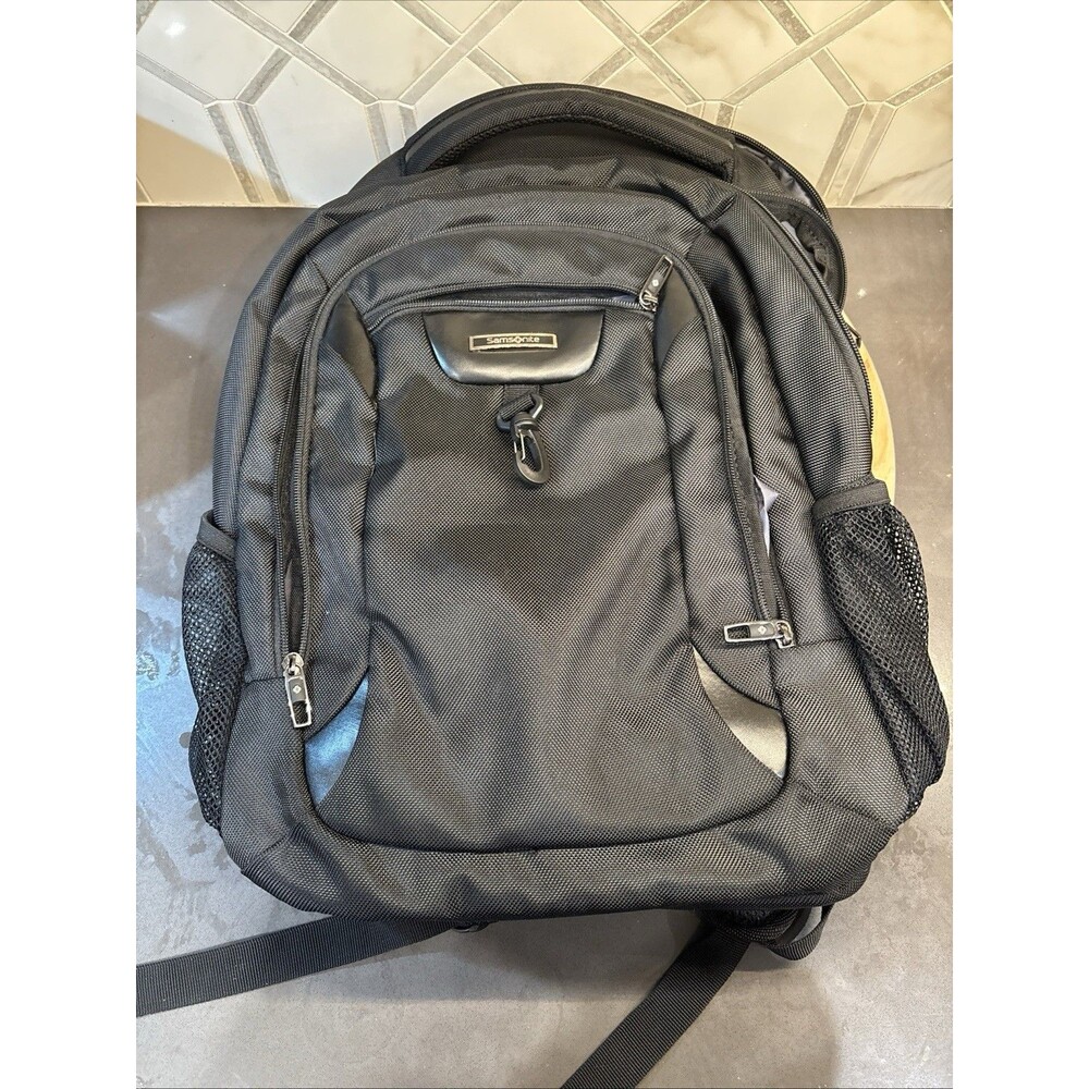Samsonite Stedman Business Travel Court Backpack Black 15.6” Laptop Tablet EUC